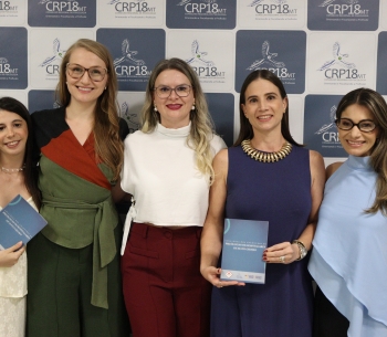 Lançamento da Coletânea dos encontros de psicólogas/os hospitalares de Mato Grosso