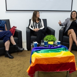 LGBTfobia é discutida em roda de conversa 